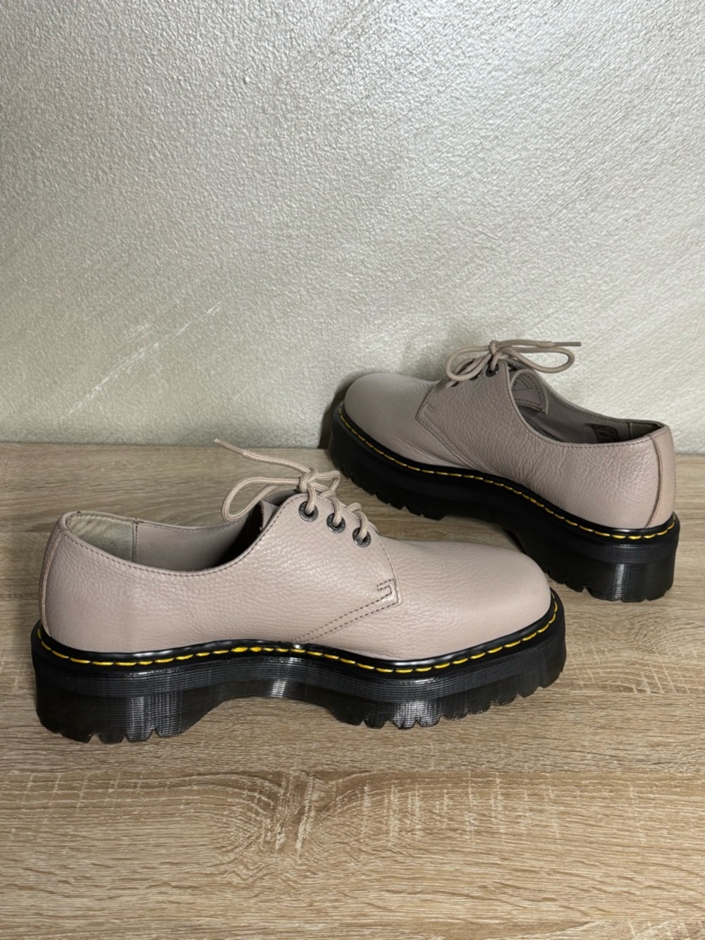 Dr.Martens 1461 Quad ll Platform Shoes Men’s 12M Vintage Taupe Pisa Leather - Picture 6 of 12